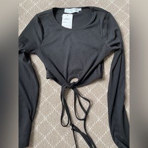 ASTR the Label Tie- Front Loop Crop Top in Black